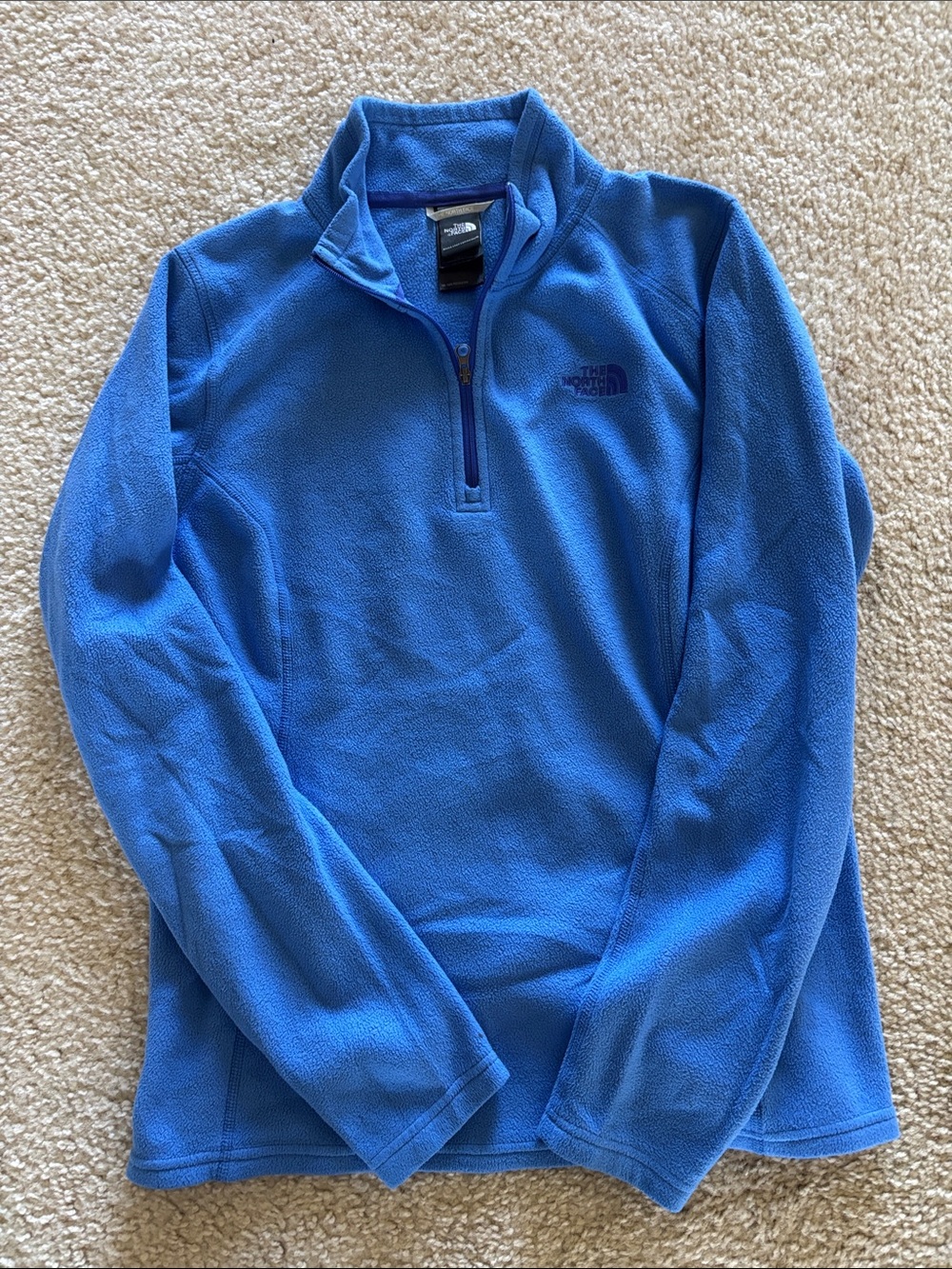 The North Face Women’s Bright Blue Half-Zip Fleece Pullover Medium